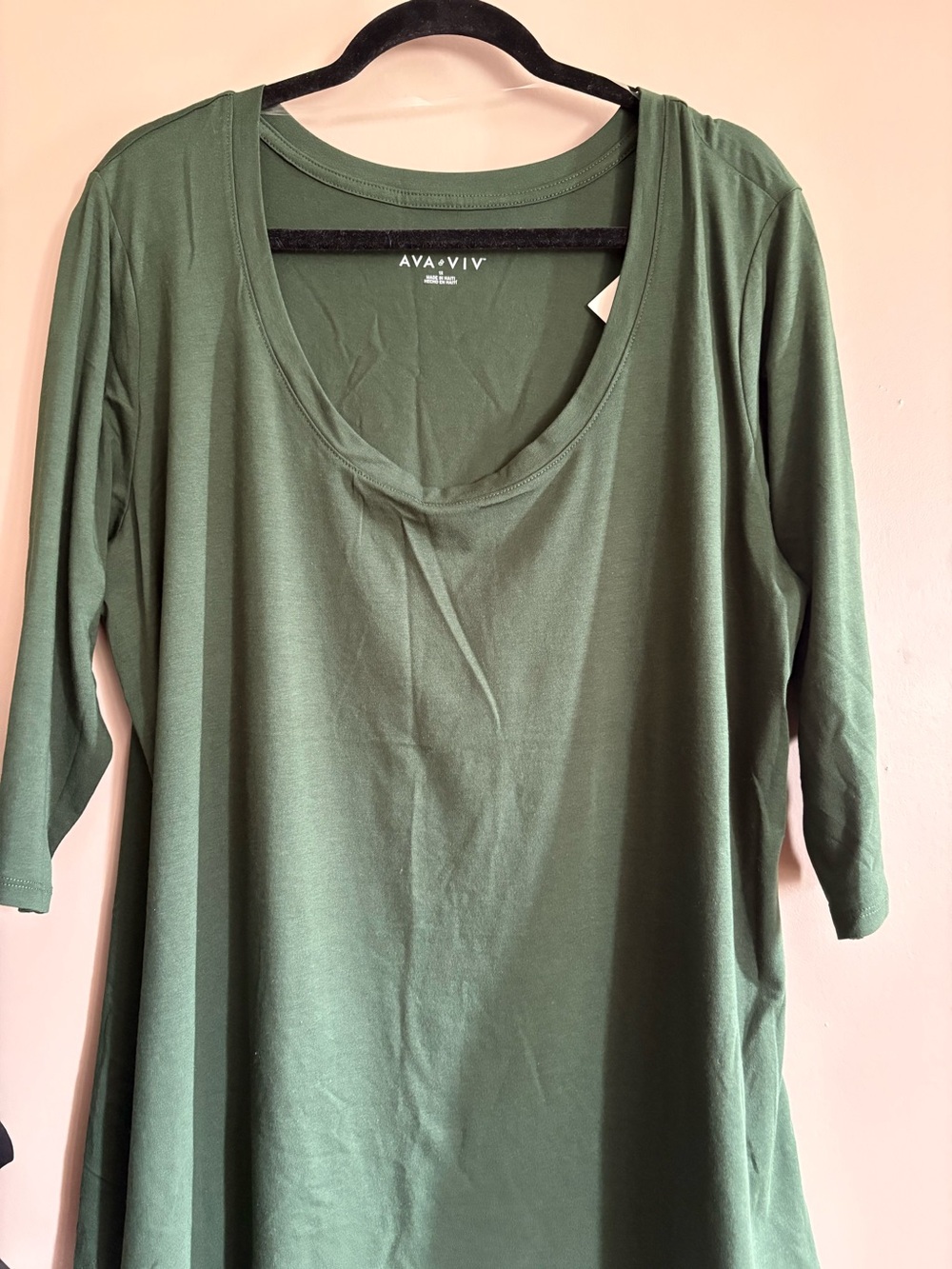 NWT Ava & Viv Green Scoop Neck Tunic with Elbow Length Sleeve size 1X